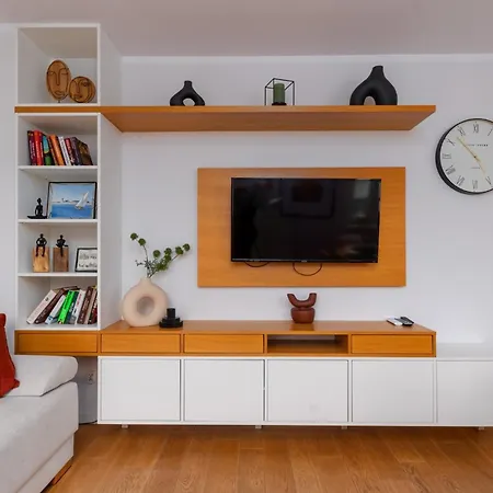 Jaracza Deluxe * Wroclaw